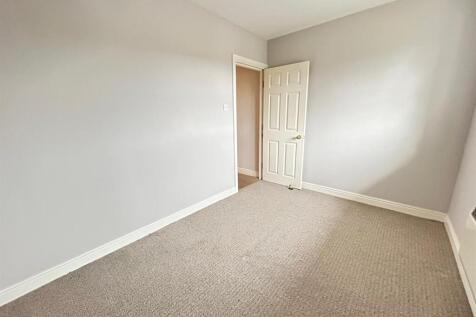 bedroom.jpg
