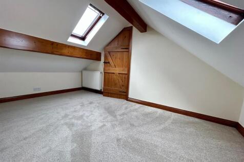 bedroom 3 new.jpg