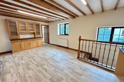 new kitchen 3.jpg