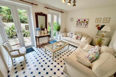 garden room 1.jpg