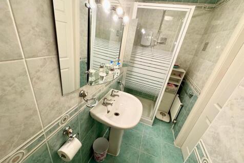 en suite.jpg