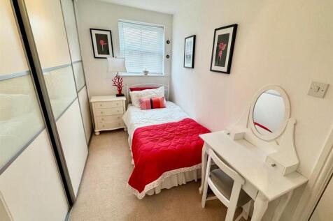 Bedroom 3.jpg