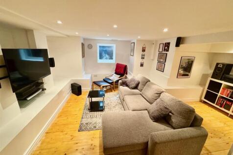 Family - Media room 4.jpg