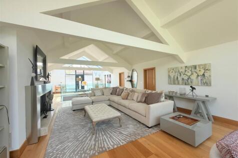 living room 3.jpg