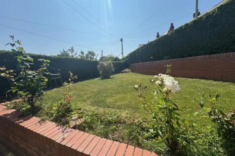 Garden 2.jpg