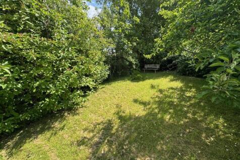 Garden 3.jpg