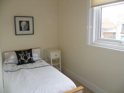 albemarle27F3bed2.jpg