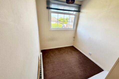 Bedroom 3.jpg