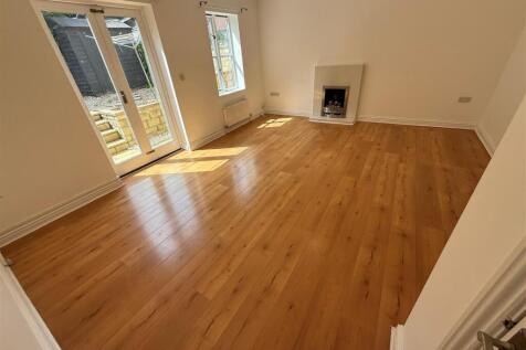 new lounge.jpg
