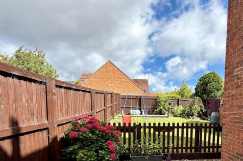 fence and lawn.jpg