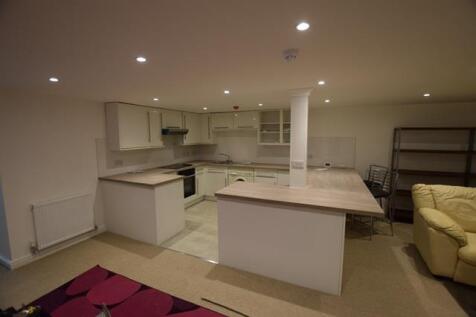 Full Kitchen.JPG