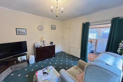 dining room 4.jpg
