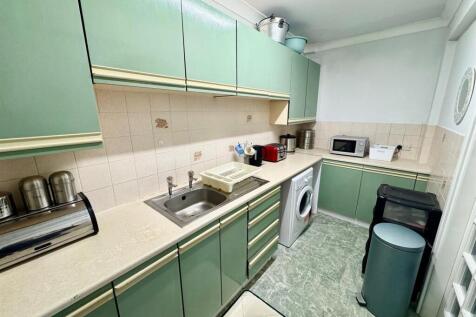 Kitchen.jpg
