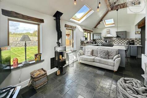 Kitchen/Family Room