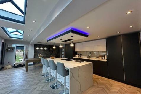 Kitchen/Family Room