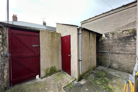 Rear Yard