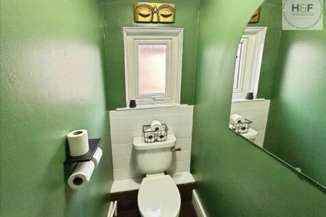 Separate WC