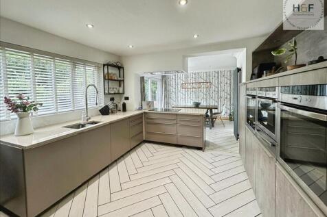 Open Plan Family
