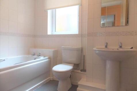 Bathroom 2 (1)