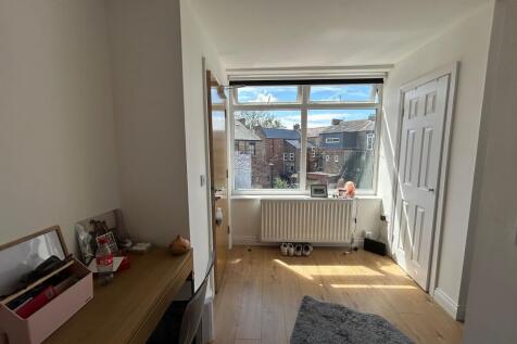 Bedroom 1.3