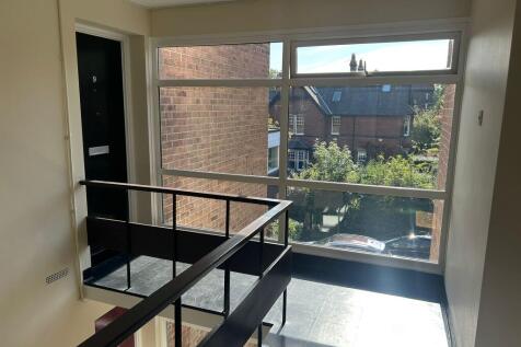 11 Craigmont Court