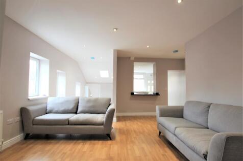 Heaton lounge