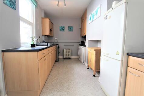 student kitchen of 4
