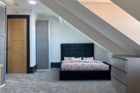 Top floor bedroom