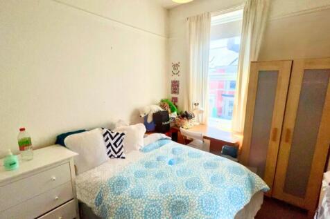 3 bedroom property J