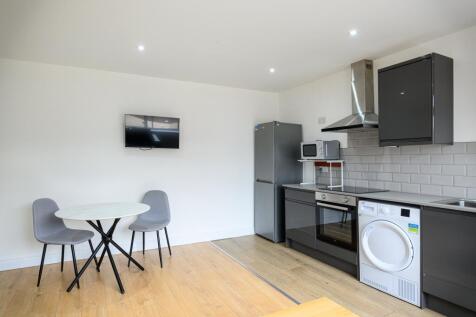 20250718 Flat F Hutt