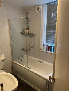 bathroom &#64; 30 mayfai