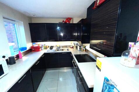 kitchen @ mariners w