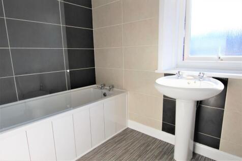 student bathroom san