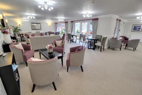 Owners Lounge (2).jpg