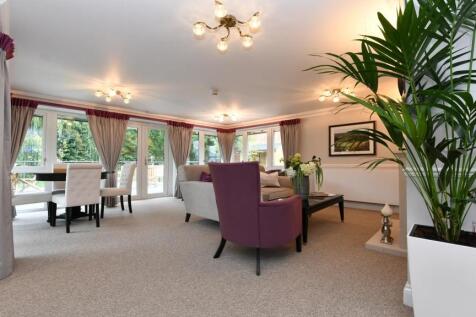 Owners Lounge.jpg