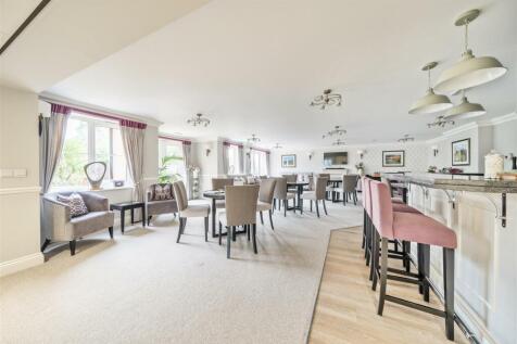 Owners Lounge.jpg