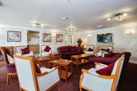 Owners Lounge.jpg