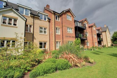 Weavers Lodge Front.jpg