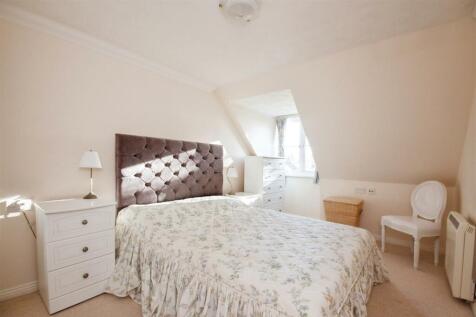 Bedroom.jpg