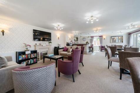 Owners Lounge.jpg