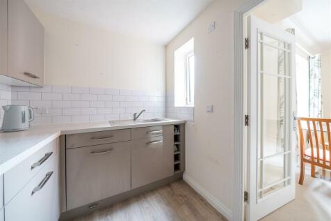 Kitchen.jpg