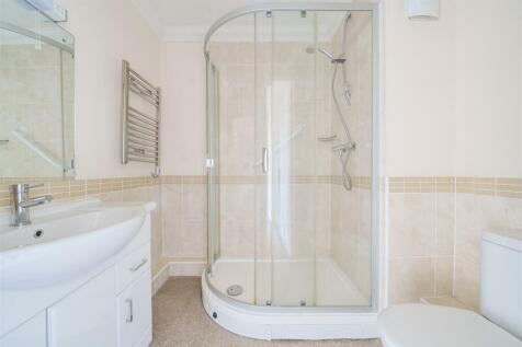 Shower Room.jpg