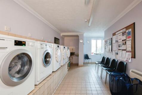Owners Laundry Room.jpg