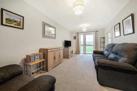 Living Room.jpg