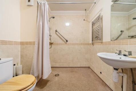 Wet Room.jpg