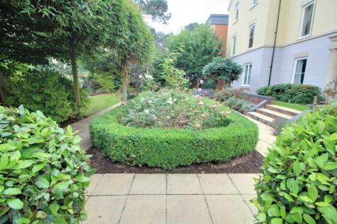 Gardens 2.jpg