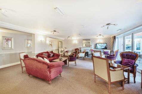 Owners Lounge.jpg