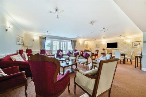 Owners Lounge.jpg