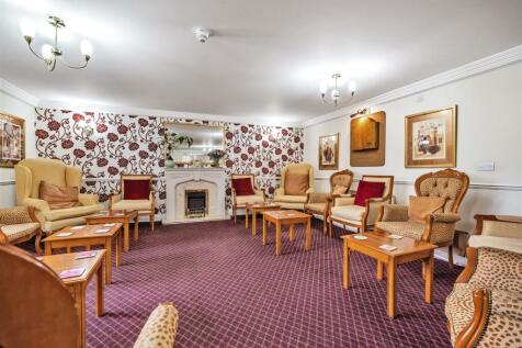 Owners Lounge.jpg