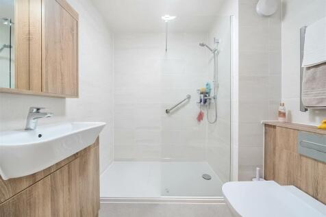 En Suite.jpg